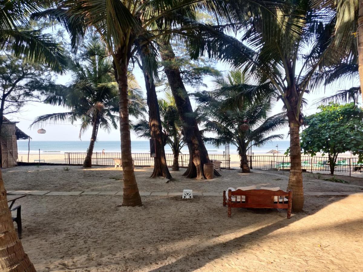 Silent Beach Resort 曼德姆 外观 照片