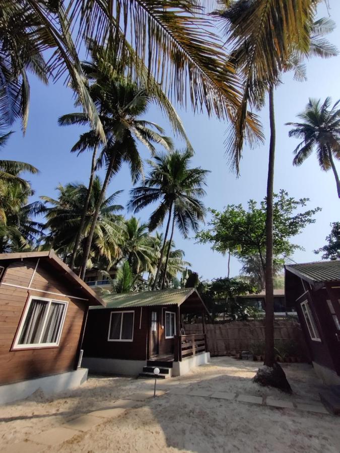 Silent Beach Resort 曼德姆 外观 照片