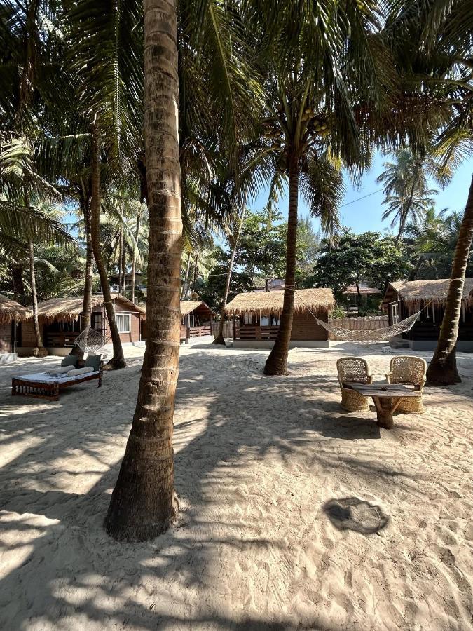 Silent Beach Resort 曼德姆 外观 照片