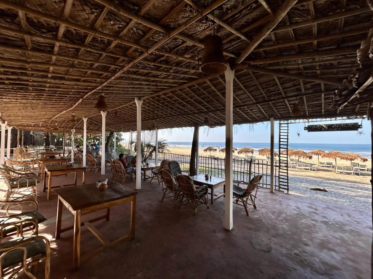 Silent Beach Resort 曼德姆 外观 照片