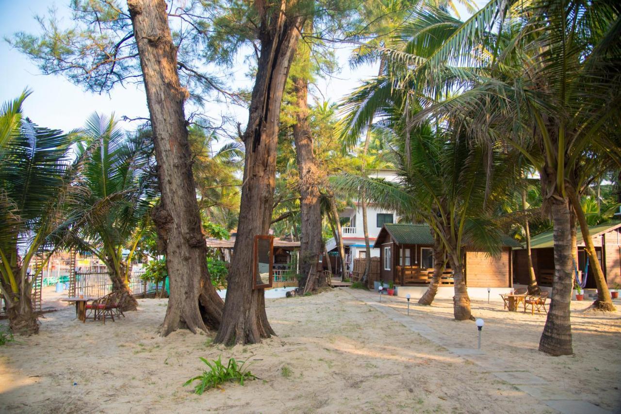 Silent Beach Resort 曼德姆 外观 照片