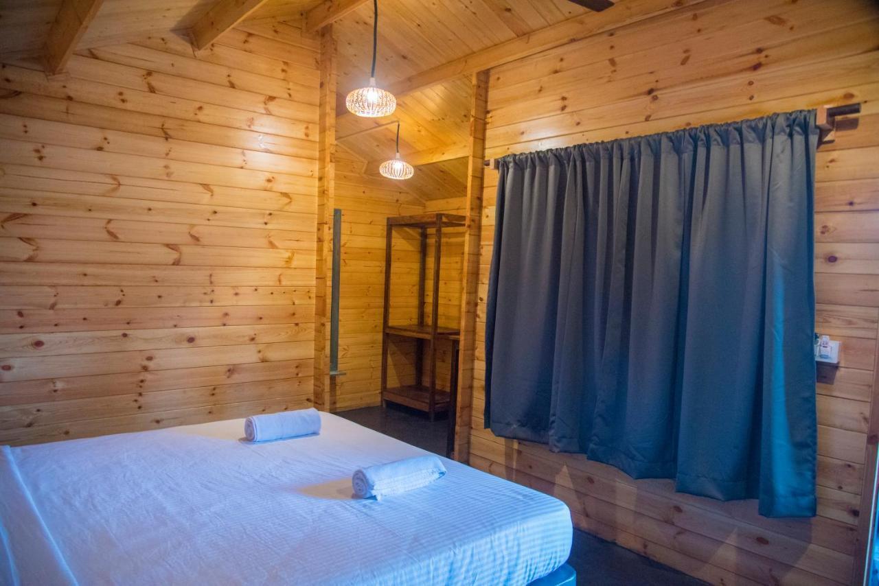 Silent Beach Resort 曼德姆 外观 照片