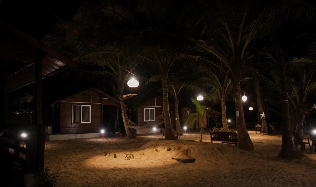 Silent Beach Resort 曼德姆 外观 照片